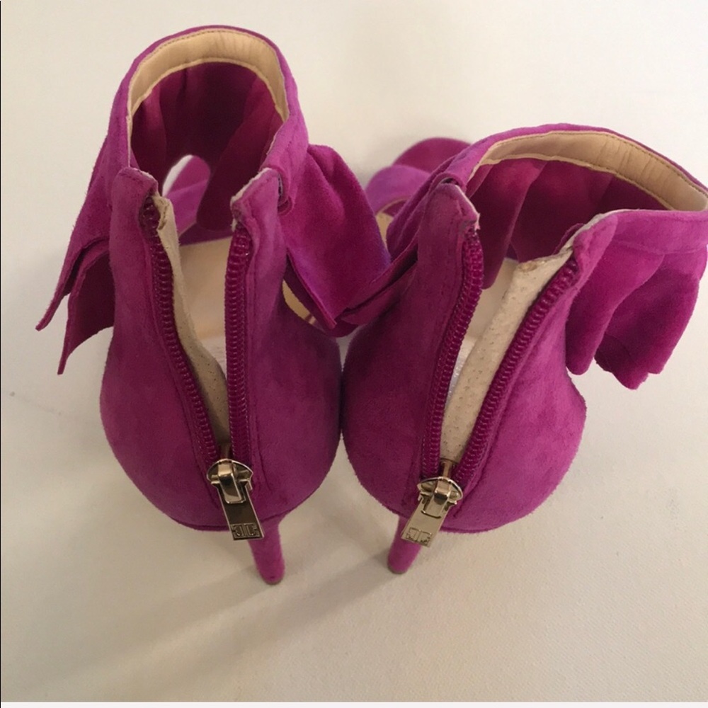 Ivanka Trump stilettos - NWOB - Picture 3 of 4